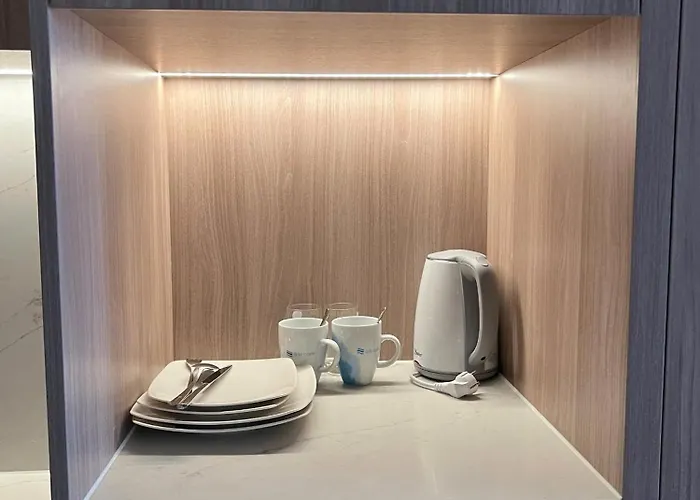 Khách sạn hẻo lánh A La Carte Bay Hạ Long
